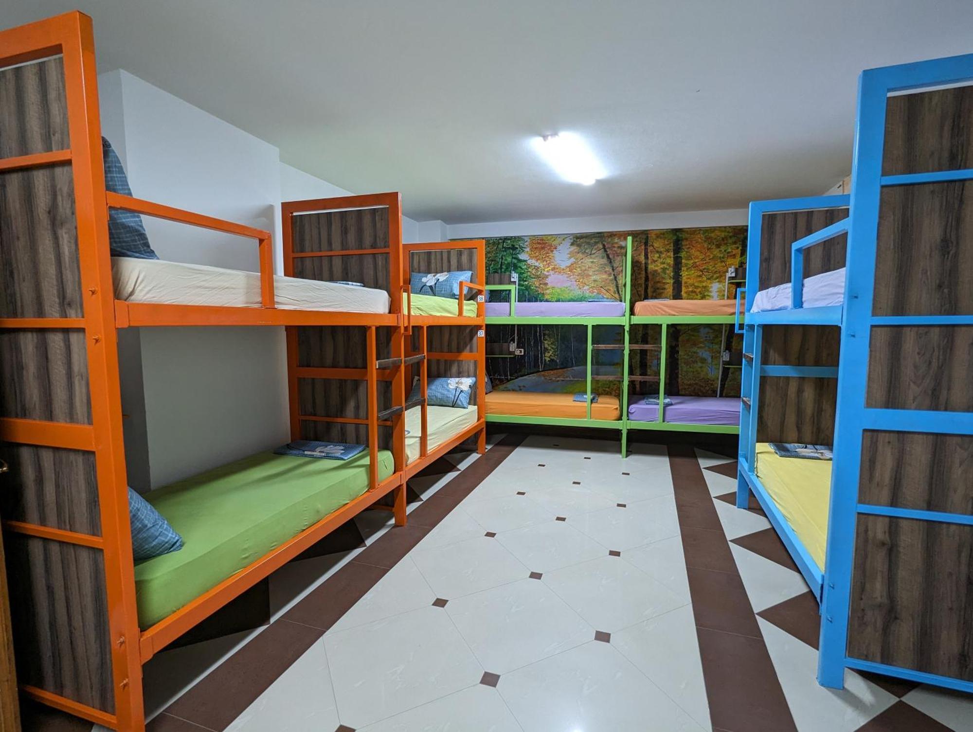Tias Hostel Shkoder Luaran gambar
