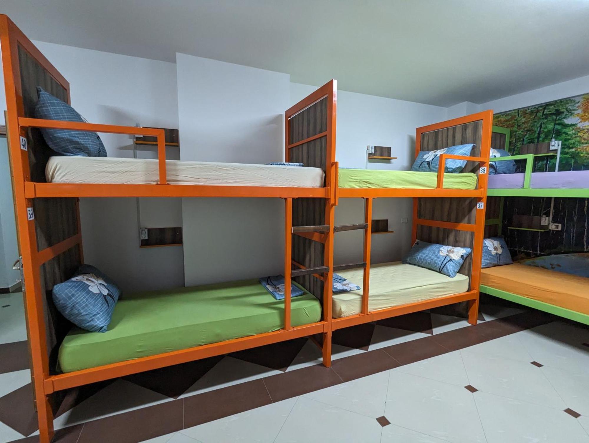Tias Hostel Shkoder Luaran gambar