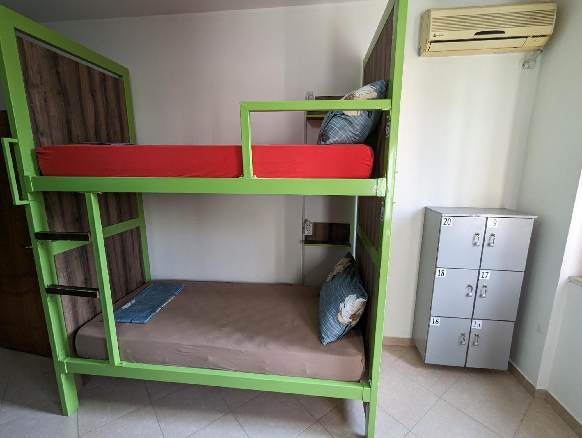 Tias Hostel Shkoder Luaran gambar